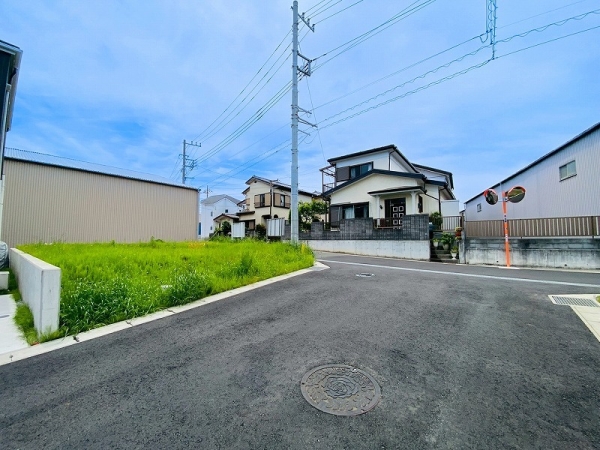 綾瀬市寺尾本町１丁目の土地