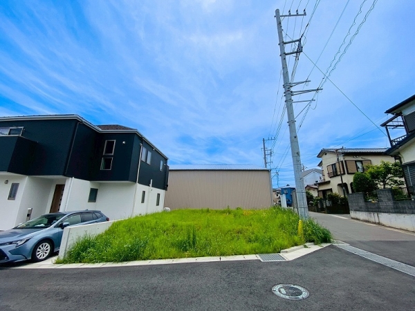 綾瀬市寺尾本町１丁目の土地