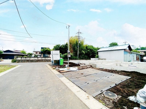 綾瀬市深谷中3丁目　新築戸建　全3棟　2号棟