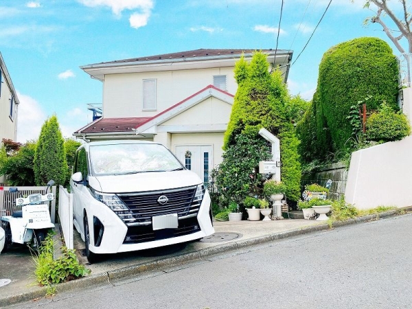 横浜市青葉区美しが丘２丁目の土地