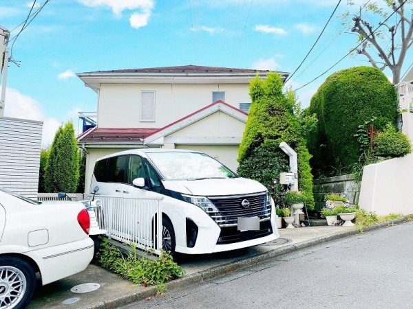 横浜市青葉区美しが丘２丁目の土地
