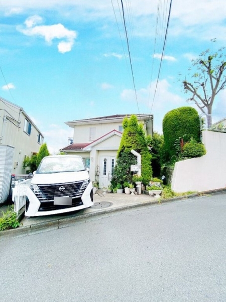 横浜市青葉区美しが丘２丁目の土地
