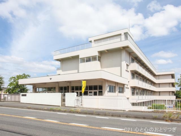 東建座間ハイツ1号棟(座間市立立野台小学校)