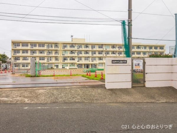 町田市成瀬台1丁目の新築一戸建(町田市立成瀬台小学校)