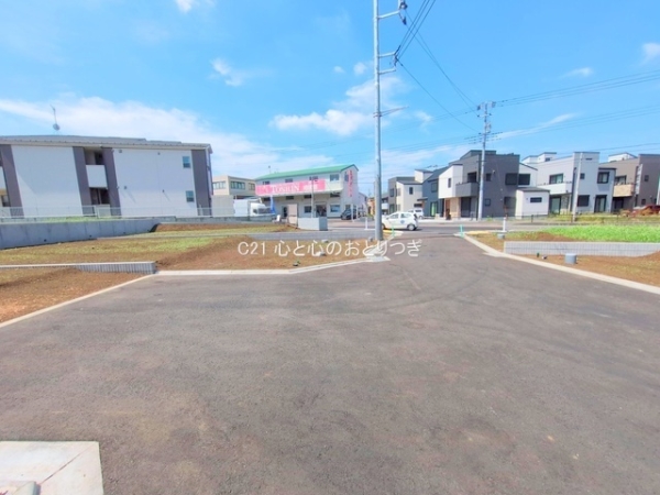 相模原市中央区淵野辺本町3丁目の土地(前面道路含む現地写真)