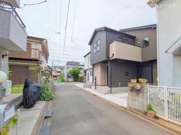 相模原市南区麻溝台８丁目の新築一戸建