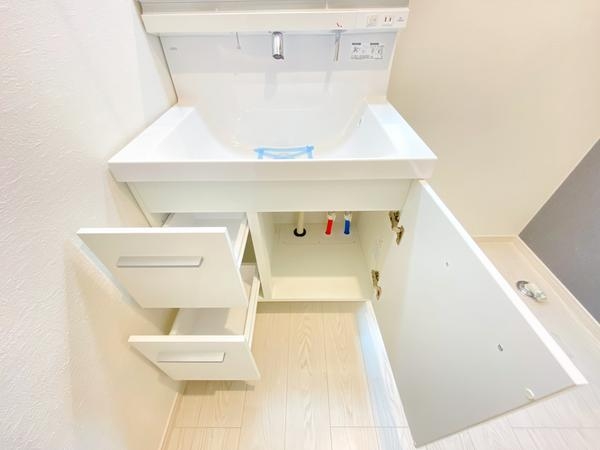 綾瀬市大上3丁目　新築戸建