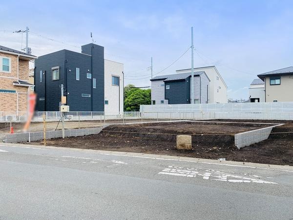 綾瀬市深谷中6丁目　新築戸建　全3棟　B号棟