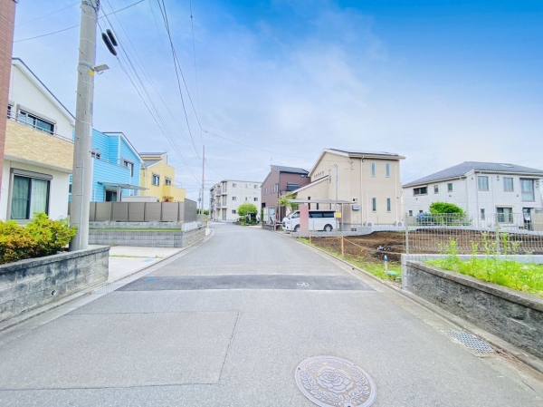 綾瀬市深谷中１丁目の新築一戸建