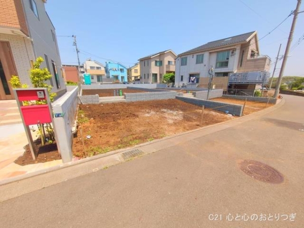 綾瀬市深谷中１丁目の新築一戸建