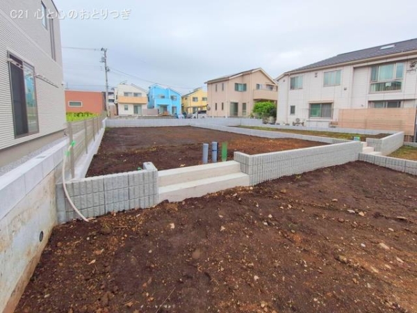 綾瀬市深谷中１丁目の新築一戸建