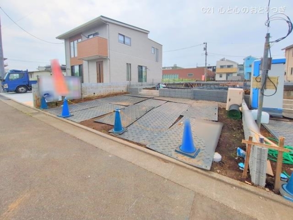 綾瀬市深谷中１丁目の新築一戸建