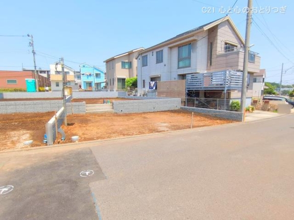 綾瀬市深谷中１丁目の新築一戸建
