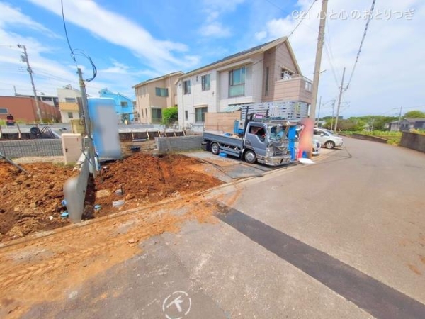 綾瀬市深谷中１丁目の新築一戸建