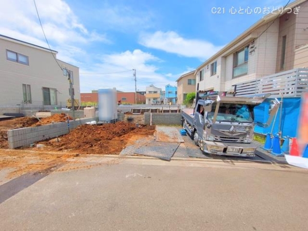 綾瀬市深谷中１丁目の新築一戸建