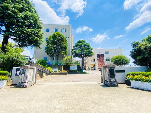 厚木市中荻野の土地(厚木市立荻野中学校)