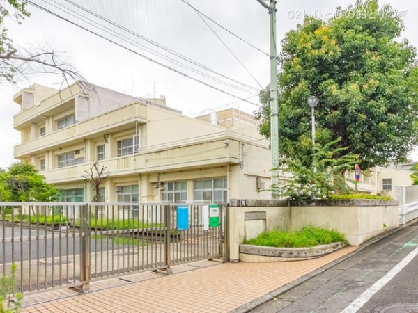 横浜市青葉区すみよし台の土地(横浜市立恩田小学校)