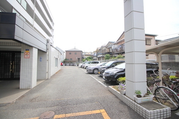 三協鶴間ガーデンハウス