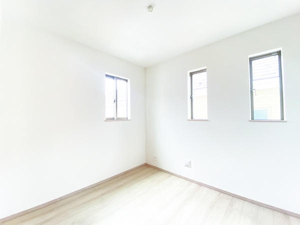 綾瀬市上土棚北2丁目　新築戸建　全2棟　A号棟