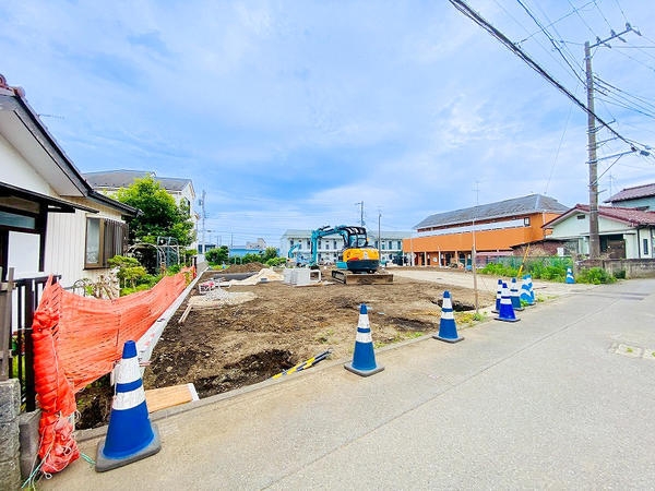 藤沢市下土棚の土地(前面道路含む現地写真)