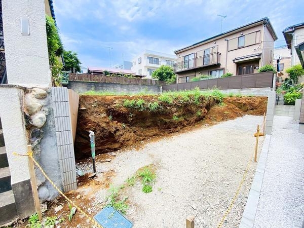 横浜市瀬谷区二ツ橋町　売地