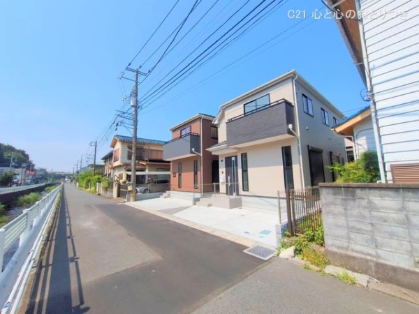 座間市栗原中央1丁目　新築分譲住宅　2号棟