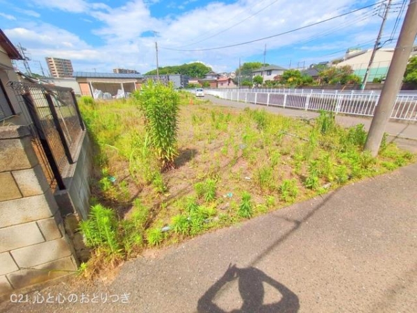 座間市南栗原3丁目　建築条件なし売地　1区画