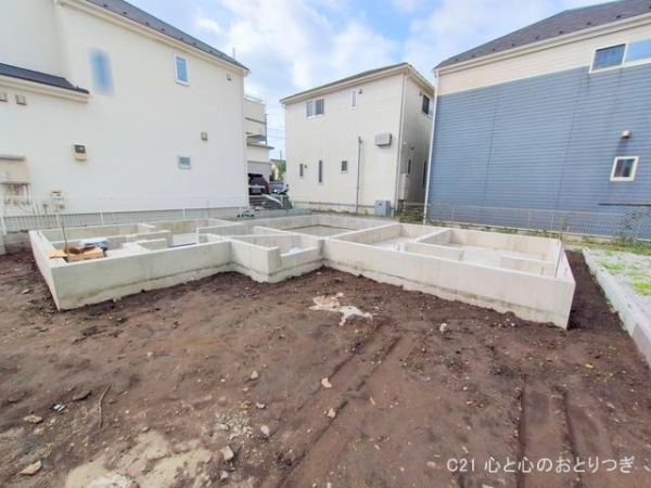 藤沢市大鋸３丁目の新築一戸建