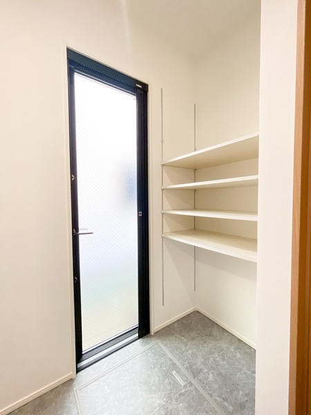 綾瀬市落合南4丁目　新築戸建