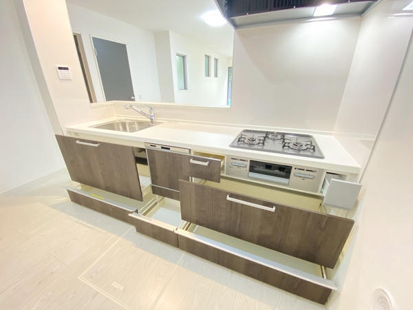 座間市入谷西3丁目　新築戸建　全2棟　2号棟