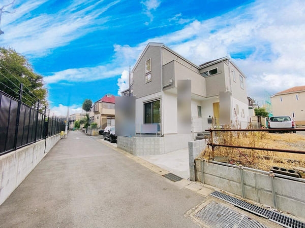 座間市入谷西3丁目　新築戸建　全2棟　2号棟