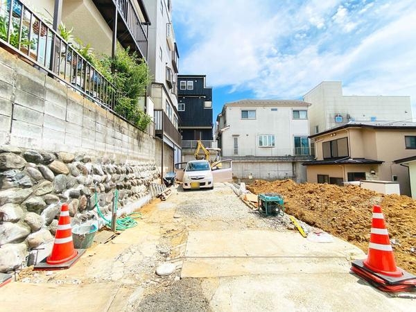 綾瀬市寺尾中4丁目　売地　全2区画　B区画