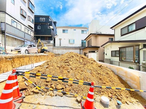 綾瀬市寺尾中４丁目の土地
