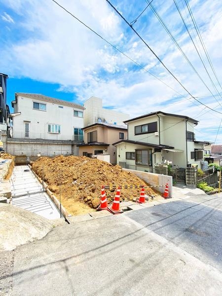 綾瀬市寺尾中４丁目の土地