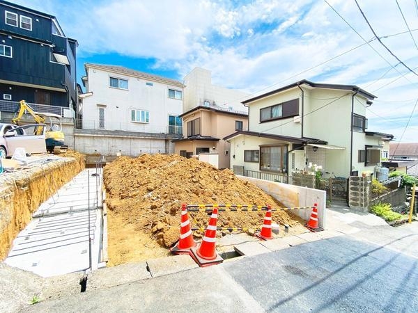綾瀬市寺尾中４丁目の土地