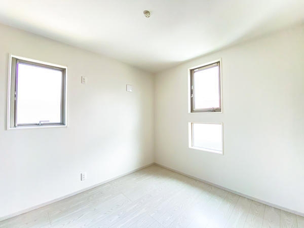 大和市福田4丁目　新築戸建　全2棟　2号棟