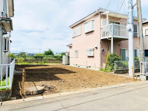 座間市四ツ谷　新築戸建