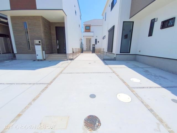町田市鶴川４丁目の新築一戸建