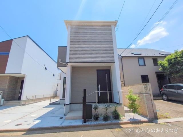 町田市鶴川４丁目の新築一戸建