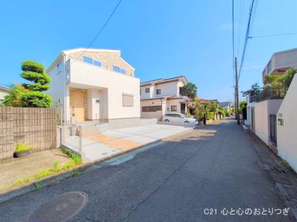 横浜市泉区岡津町の新築一戸建