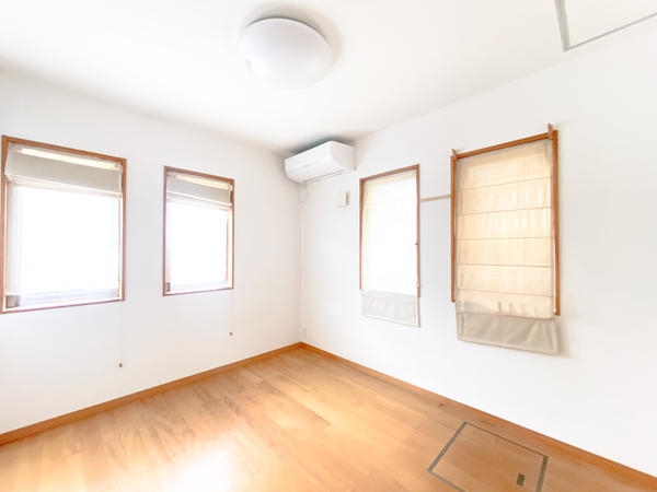 藤沢市鵠沼松が岡４丁目の中古一戸建て