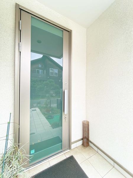 藤沢市鵠沼松が岡４丁目の中古一戸建て