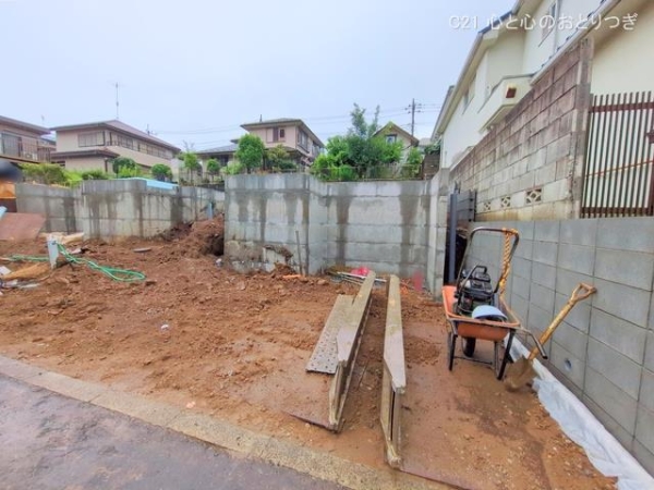 町田市鶴川４丁目の新築一戸建