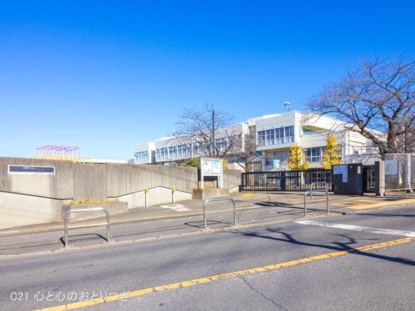 町田市山崎町第19　新築分譲住宅　1号棟(町田市立七国山小学校)