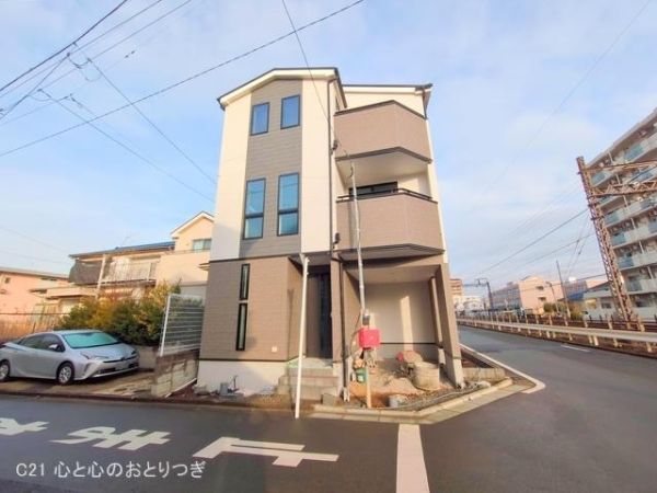 藤沢市湘南台４丁目の新築一戸建