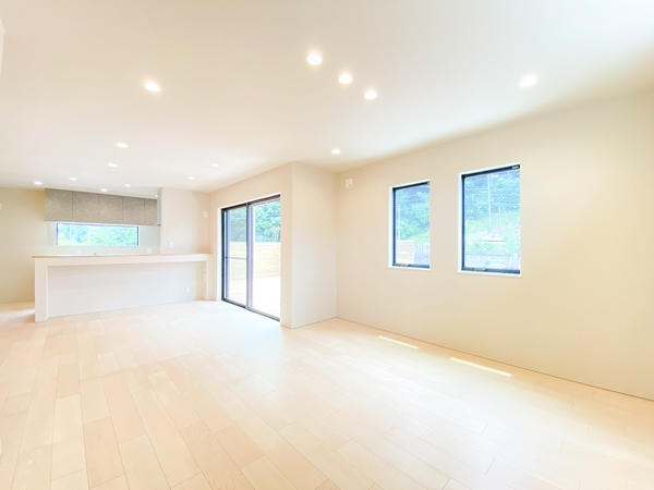 大和市下鶴間　新築戸建