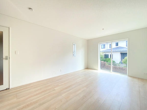 厚木市長谷 新築戸建 全6棟 6号棟(リビング)