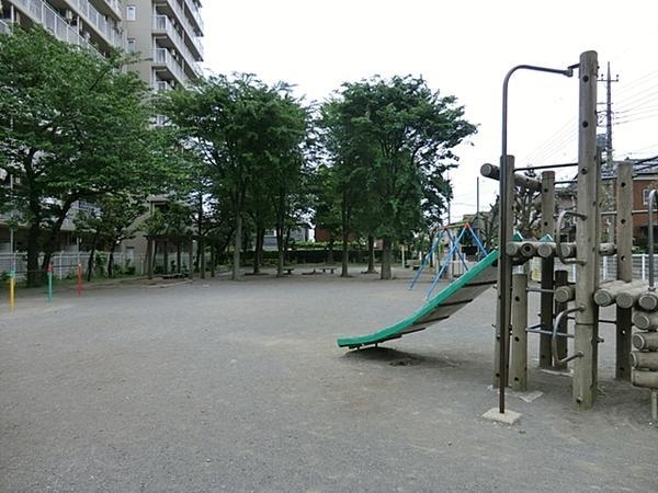 レゾン南林間(小松原新開公園)