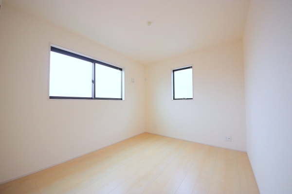 大和市鶴間1丁目　新築分譲住宅　2号棟