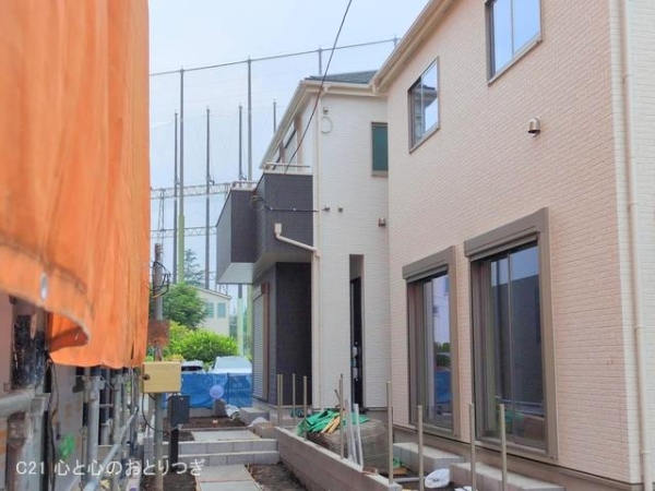 相模原市南区新磯野３丁目の新築一戸建